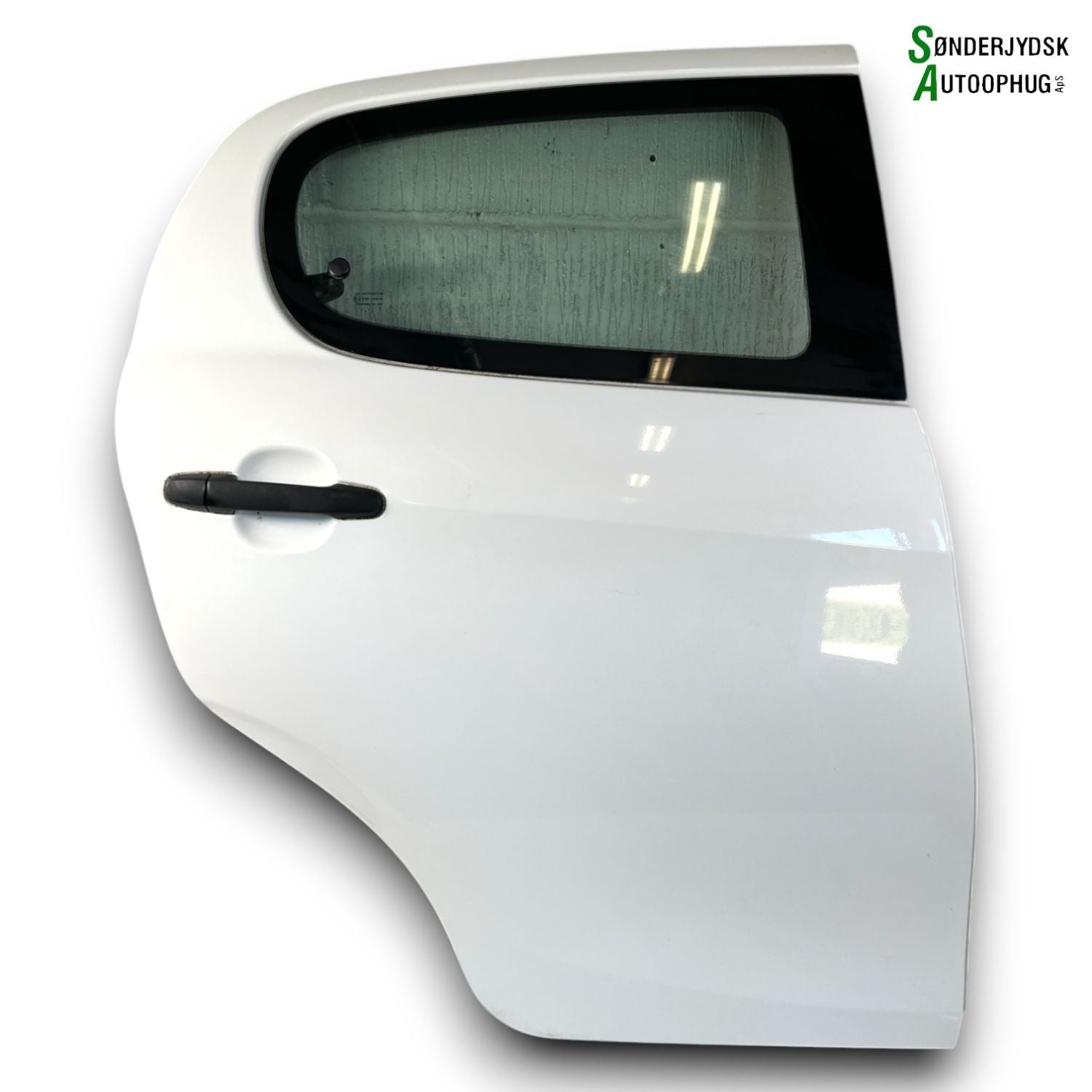 Peugeot 108 Bagdør H Med OEM Nr. B000962680 Fra Peugeot Ophugger