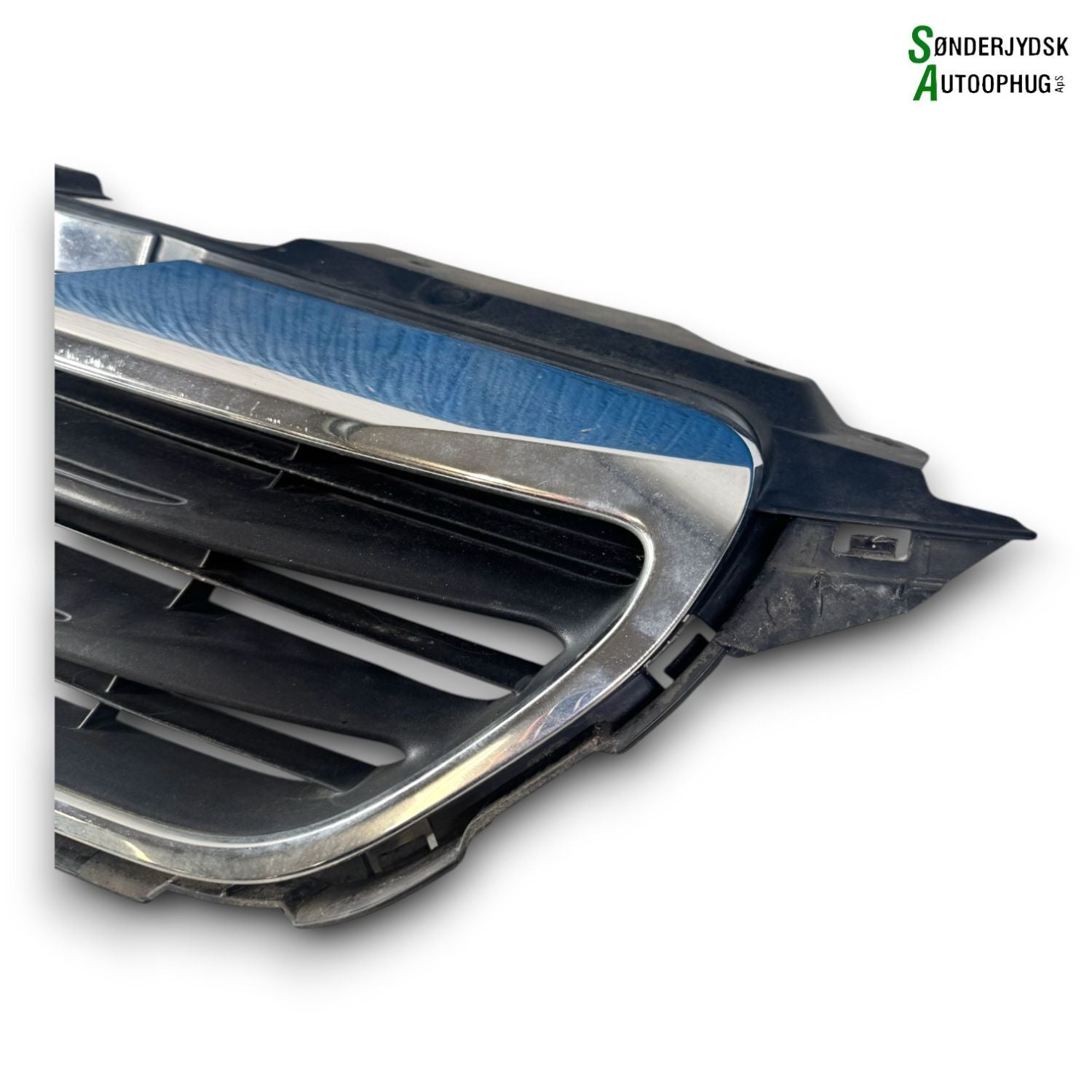 Peugeot 108 Frontgitter Med OEM Nr. 1612201680 Fra Peugeot Ophugger