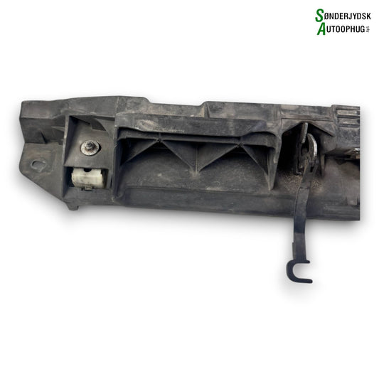 Peugeot 308 Låseplade Med OEM Nr. 9807148180 Fra Peugeot Ophugger