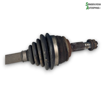 Peugeot 308 Trækaksel For H Med OEM Nr. 9815636080 Fra Peugeot Ophugger