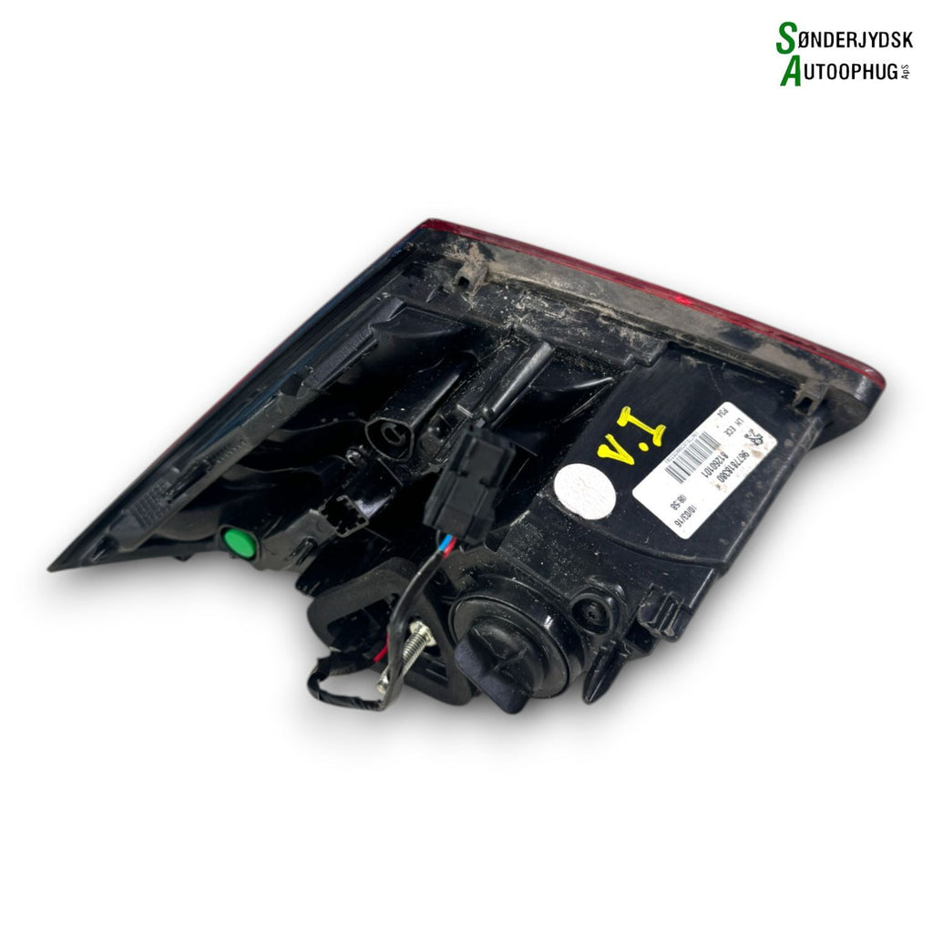 Peugeot 308 Baglygte Med OEM Nr. 9677818380 Fra Peugeot Ophugger