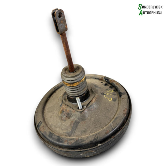 Opel Astra H Bremseforstærker Med OEM Nr. 13142359 Fra Opel Ophugger