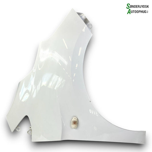 Opel Karl Forskærm H Med OEM Nr. 42695341 Fra Opel Ophugger