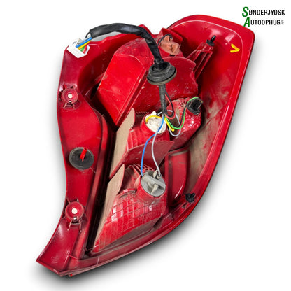 Opel Karl Baglygte Med OEM Nr. 42607396 Fra Opel Ophugger