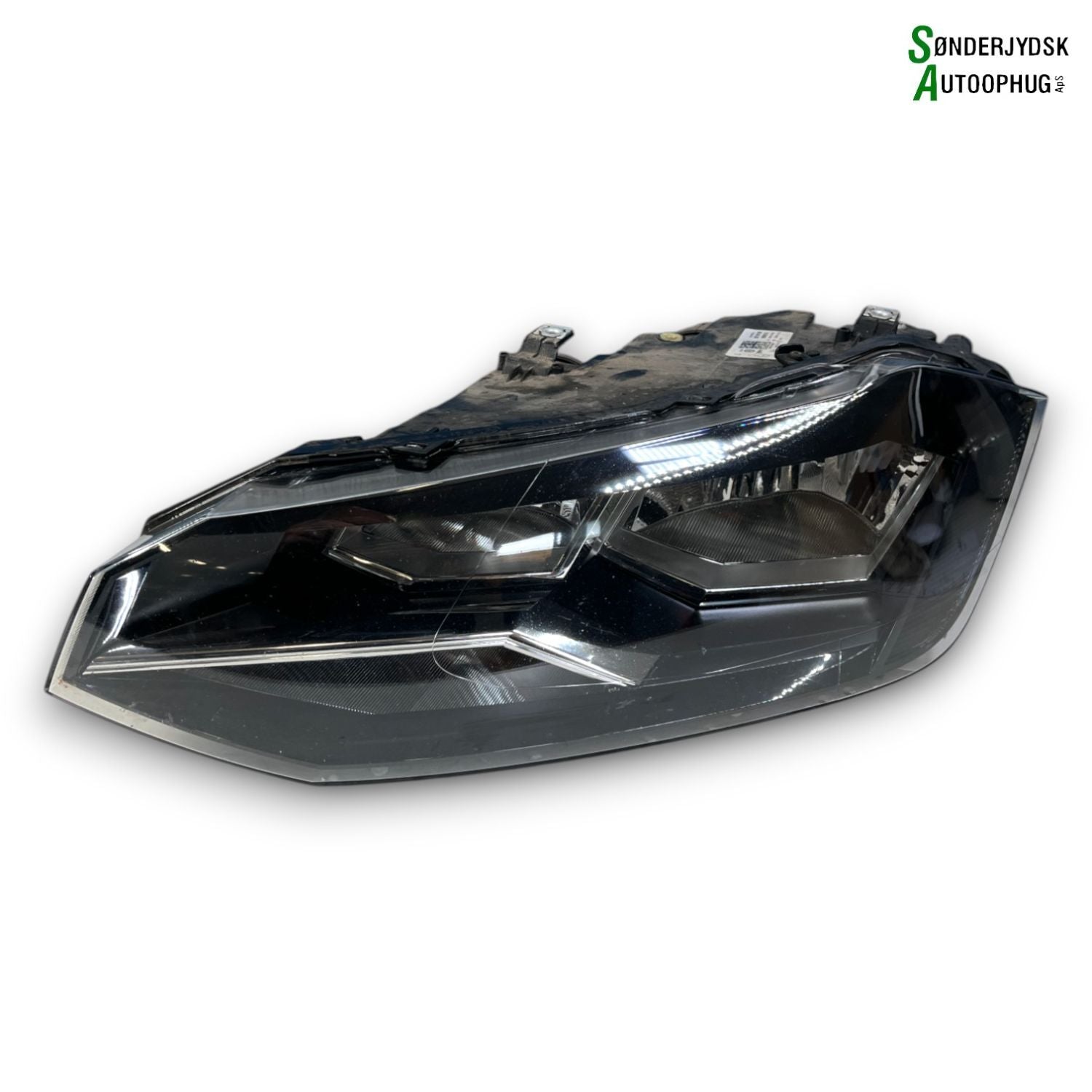 VW Polo AW Forlygte Med OEM Nr. 2G1941005 Fra VW Ophugger