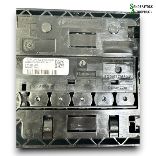 VW Polo AW Bsm Box Med OEM Nr. 2Q0937550B Fra VW Ophugger