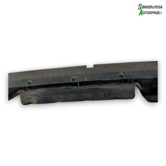 VW Polo AW Front, Løsdele Med OEM Nr. 2Q0121332D Fra VW Ophugger