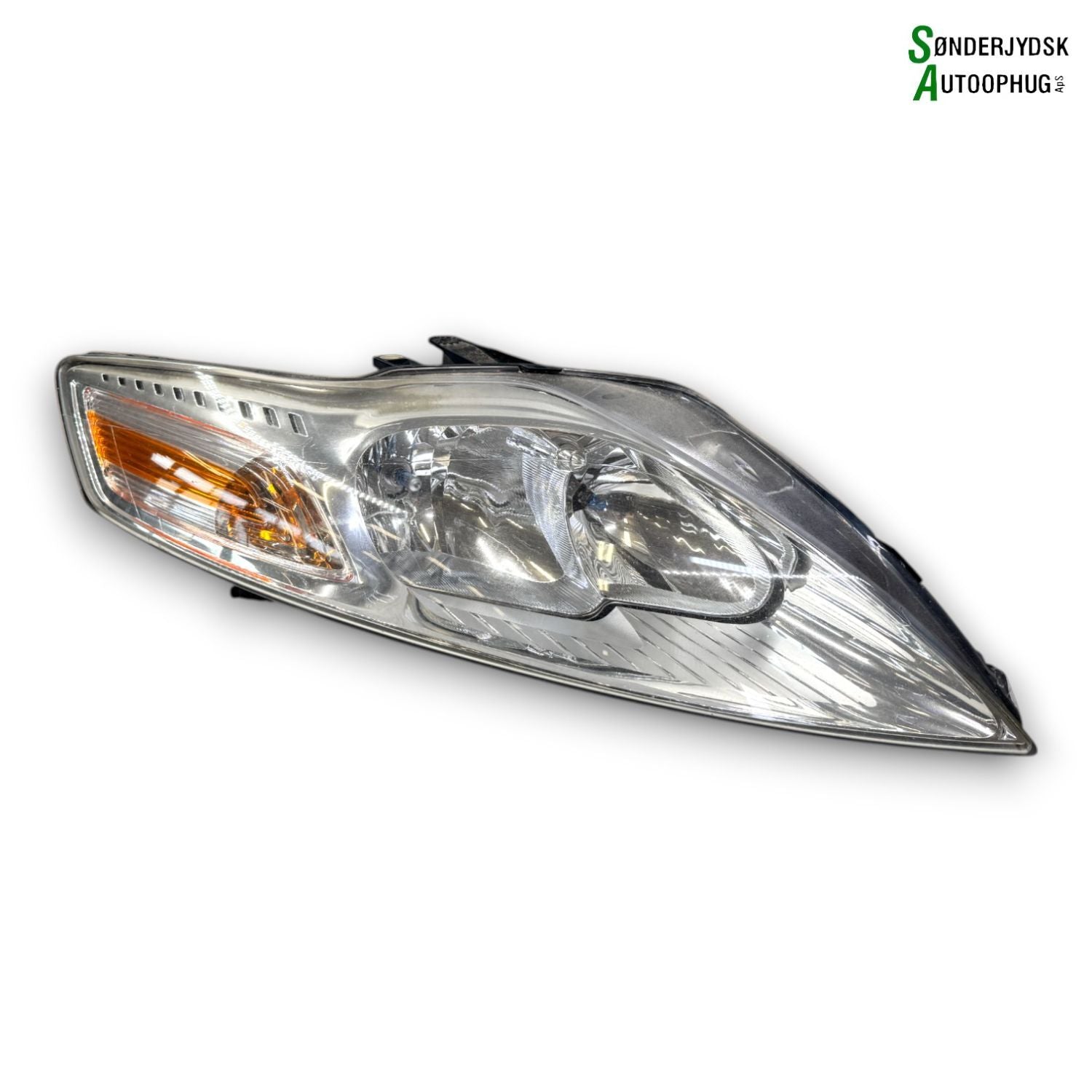 Ford Mondeo 4 Forlygte Med OEM Nr. 1802033 Fra Ford Ophugger