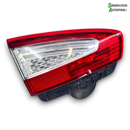 Ford Mondeo 4 Baglygte Med OEM Nr. 1764010 Fra Ford Ophugger
