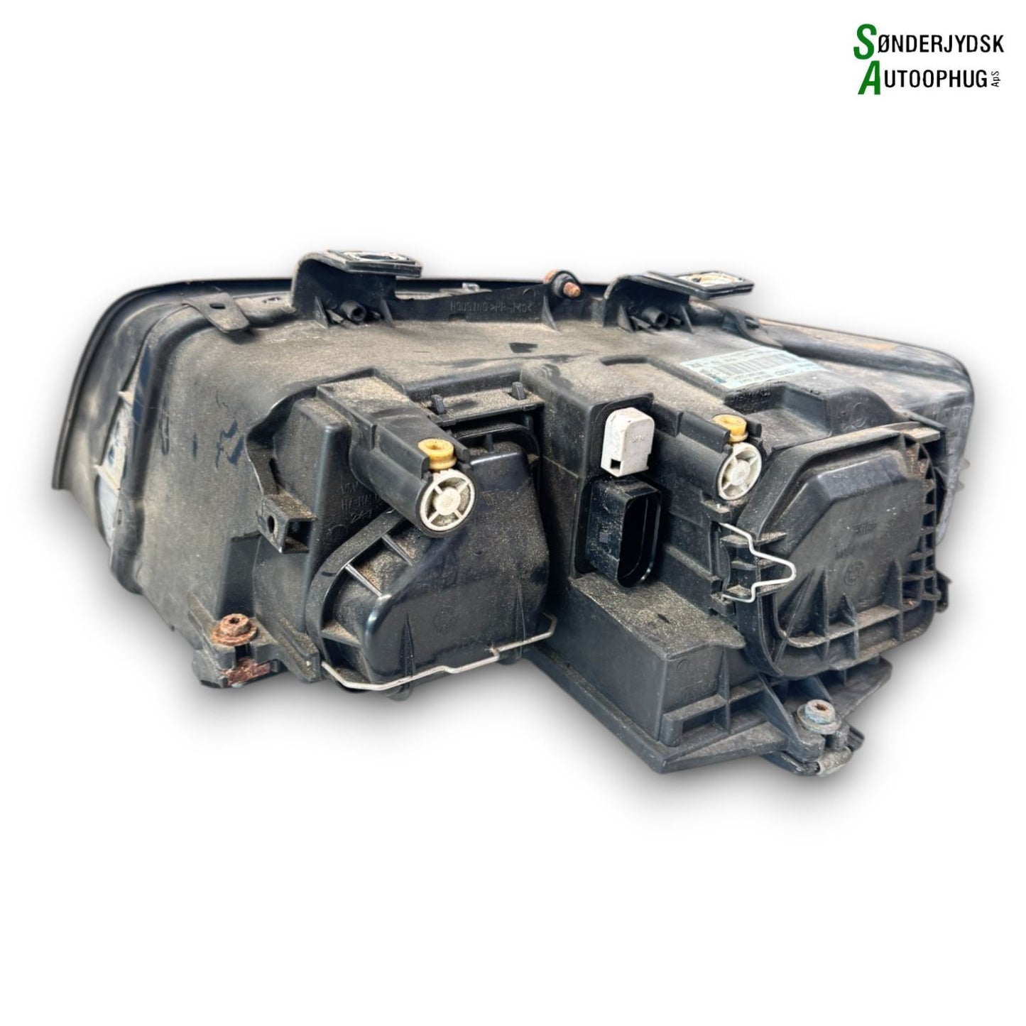 Audi A4 Forlygte Med OEM Nr. 8E099008F Fra Audi Ophugger