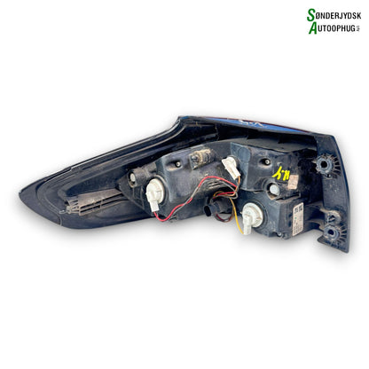 Opel Zafira C Tourer Baglygte Med OEM Nr. 13278785 Fra Opel Ophugger