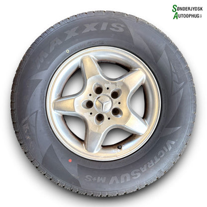 Mercedes ML W163 Fælge M/Vinter Dæk   Med OEM Nr. MAXXIS Fra Mercedes Ophugger