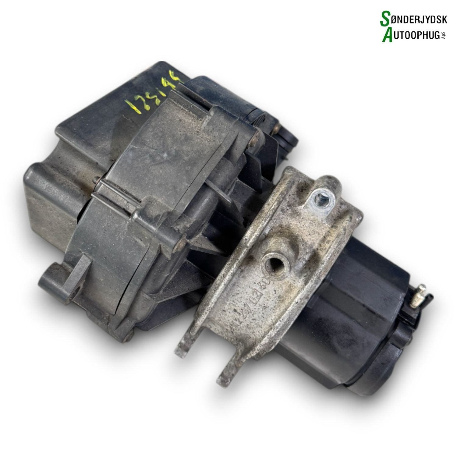 Mercedes Ml W163 Katalysator Pumpe Med OEM Nr. 0001403785 Fra Mercedes Ophugger