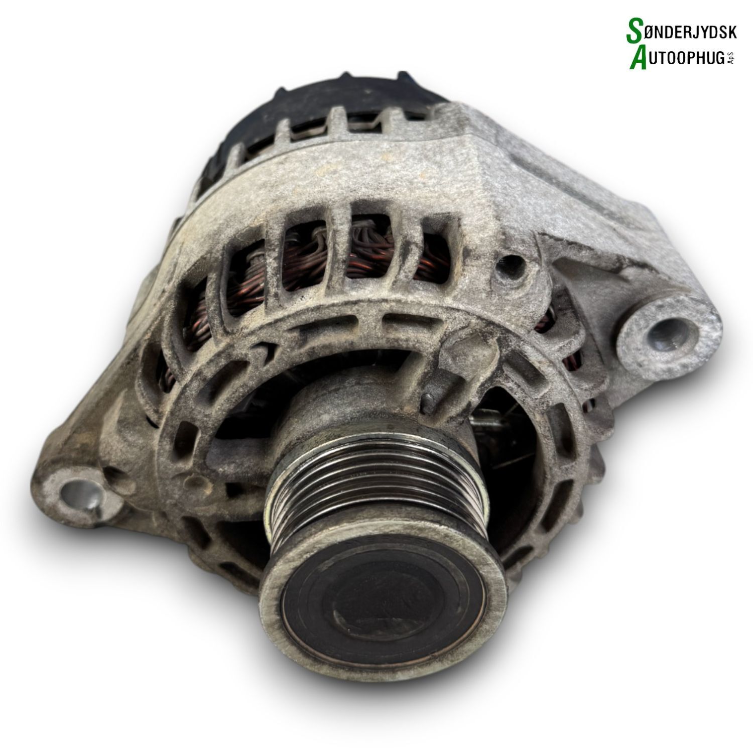 Saab 9‑3 Facel. Generator Med OEM Nr. 1012100162 Fra Saab Ophugger