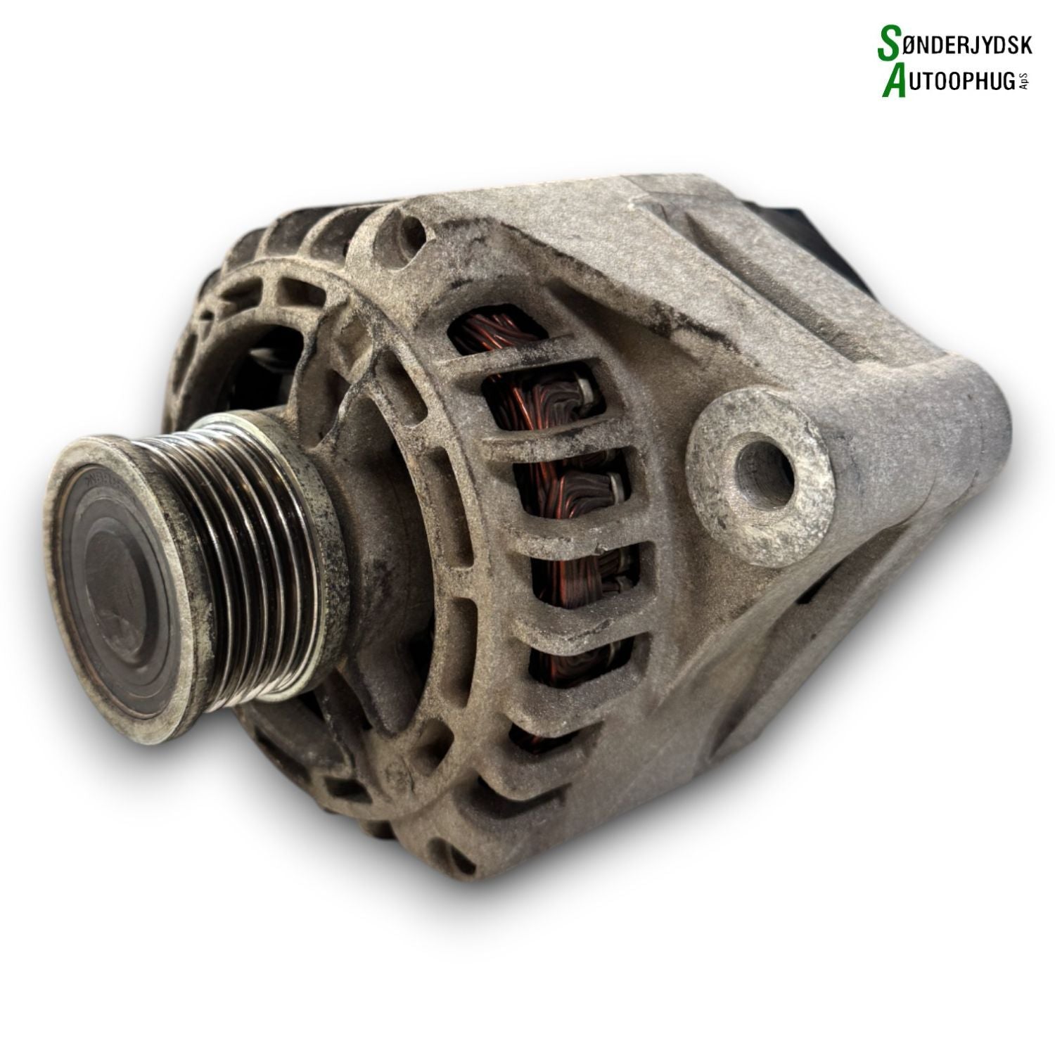 Saab 9-3 Facel. Generator Med OEM Nr. 1012100162 Fra Saab Ophugger
