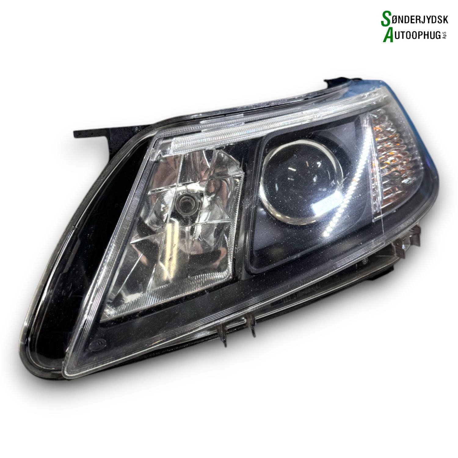 Saab 9‑3 Facel. Forlygte Med OEM Nr. P12842059 Fra Saab Ophugger