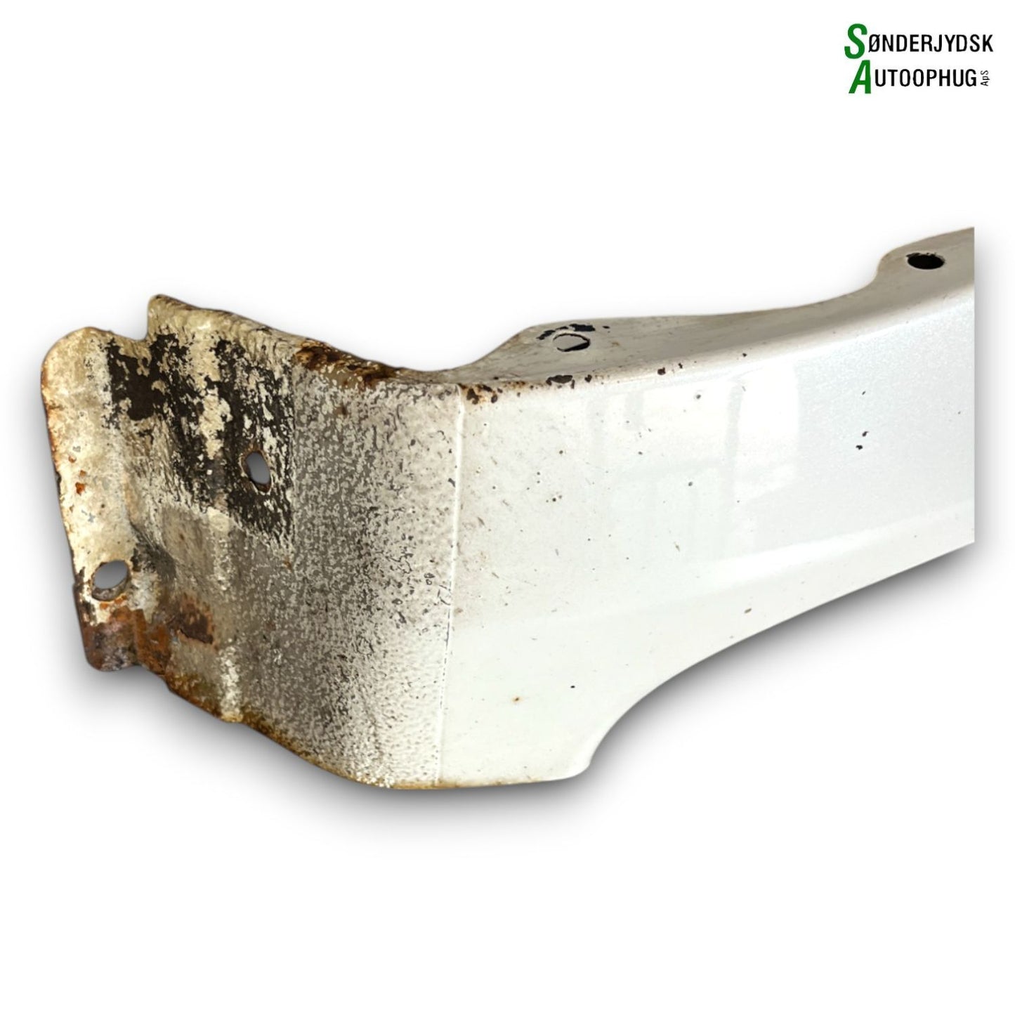 Nissan Micra K13 Forskærm V Med OEM Nr. 668951HB0A Fra Nissan Ophugger