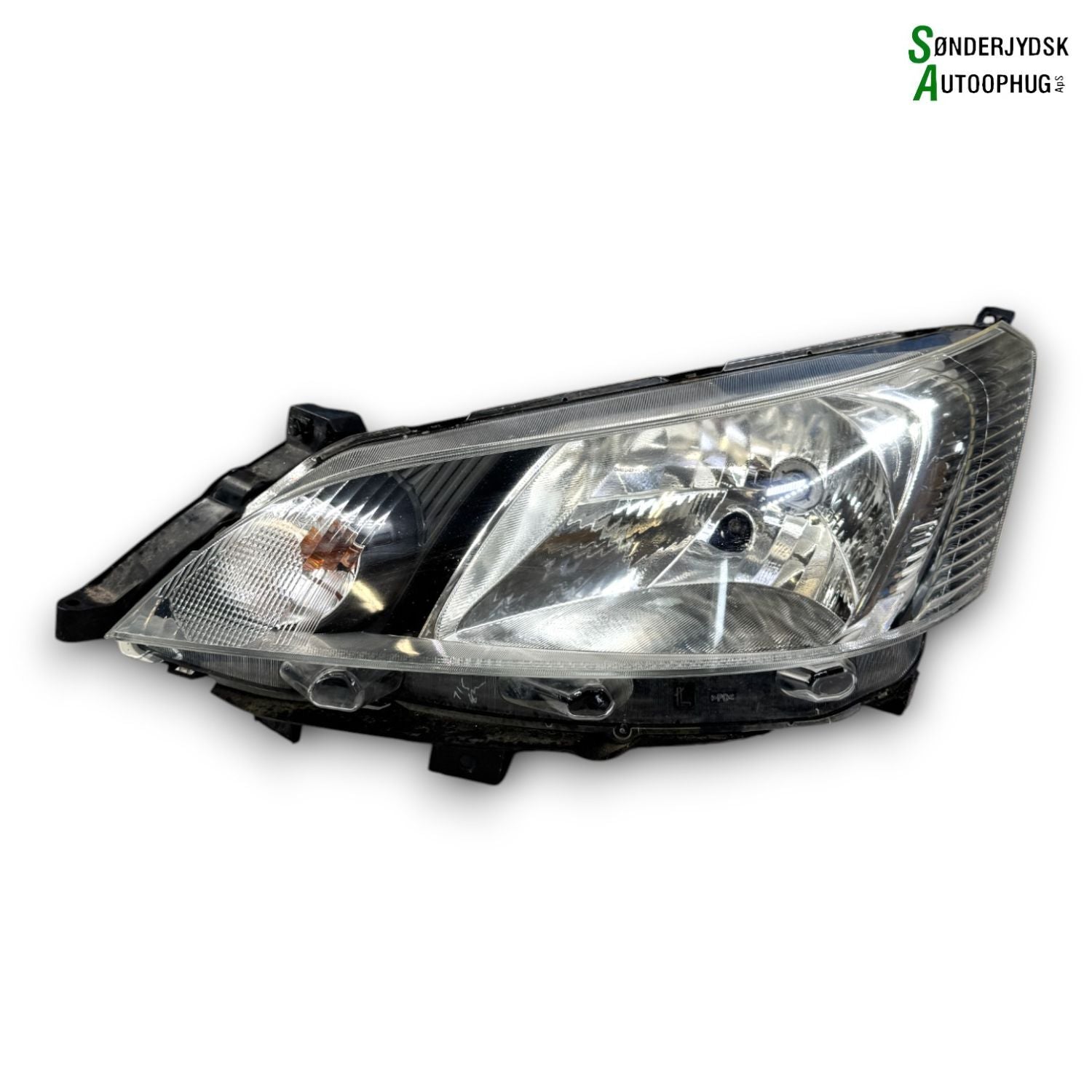 Nissan Nv200 Forlygte Med OEM Nr. 26060BJ10A Fra Nissan Ophugger