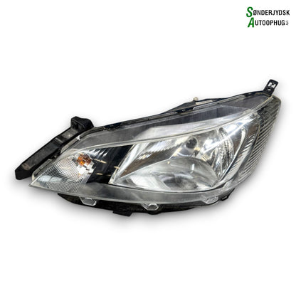 Nissan NV200 Forlygte Med OEM Nr. 26060BJ10A Fra Nissan Ophugger