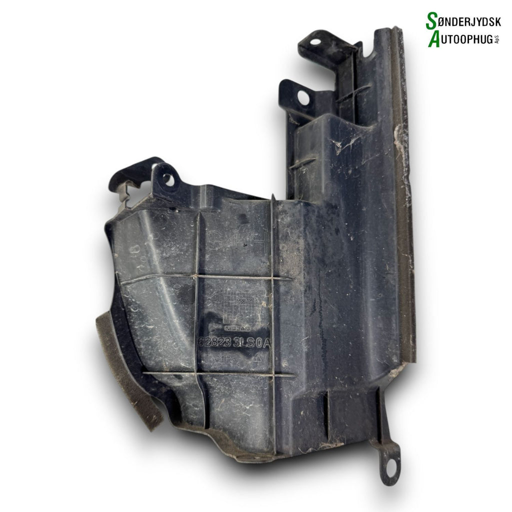 Nissan Nv200 Front, Løsdele Med OEM Nr. 628233LS0A Fra Nissan Ophugger