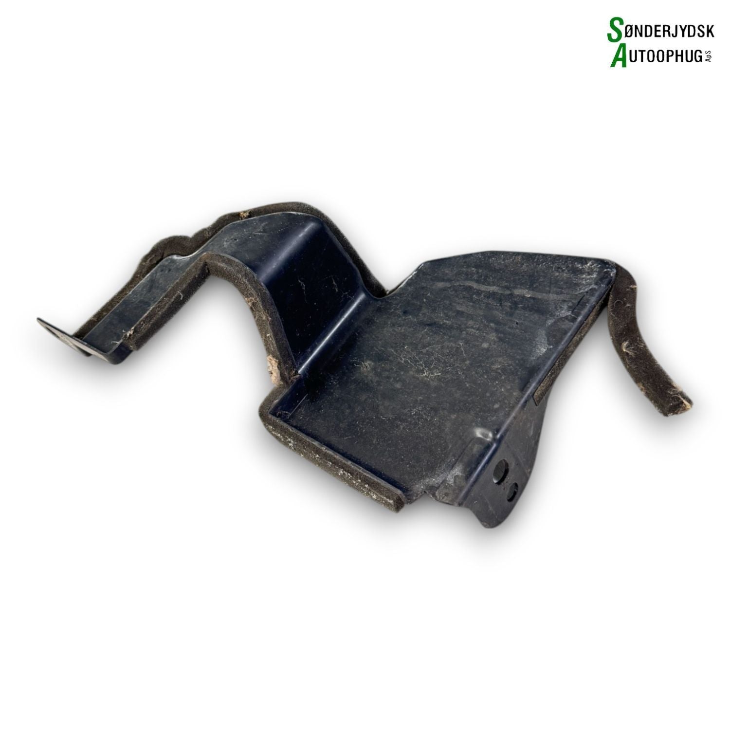 Nissan NV200 Front, Løsdele Med OEM Nr. 628213LS0A Fra Nissan Ophugger