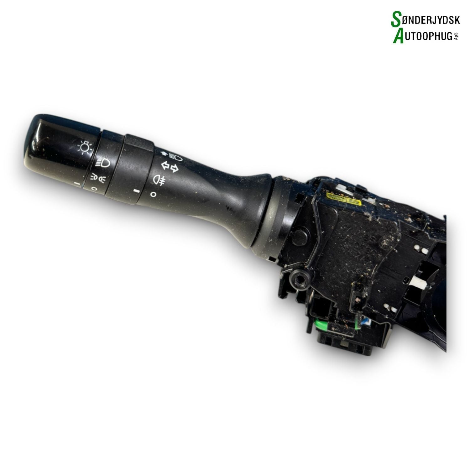 Toyota Aygo Kontakt Combi Med OEM Nr. 846520H020 Fra Toyota Ophugger