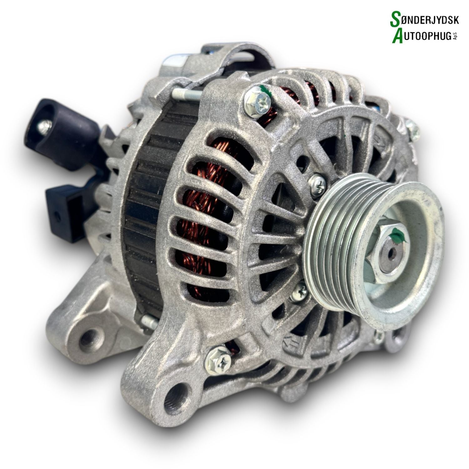 Peugeot 407 Generator Med OEM Nr. 57056N Fra Peugeot Ophugger