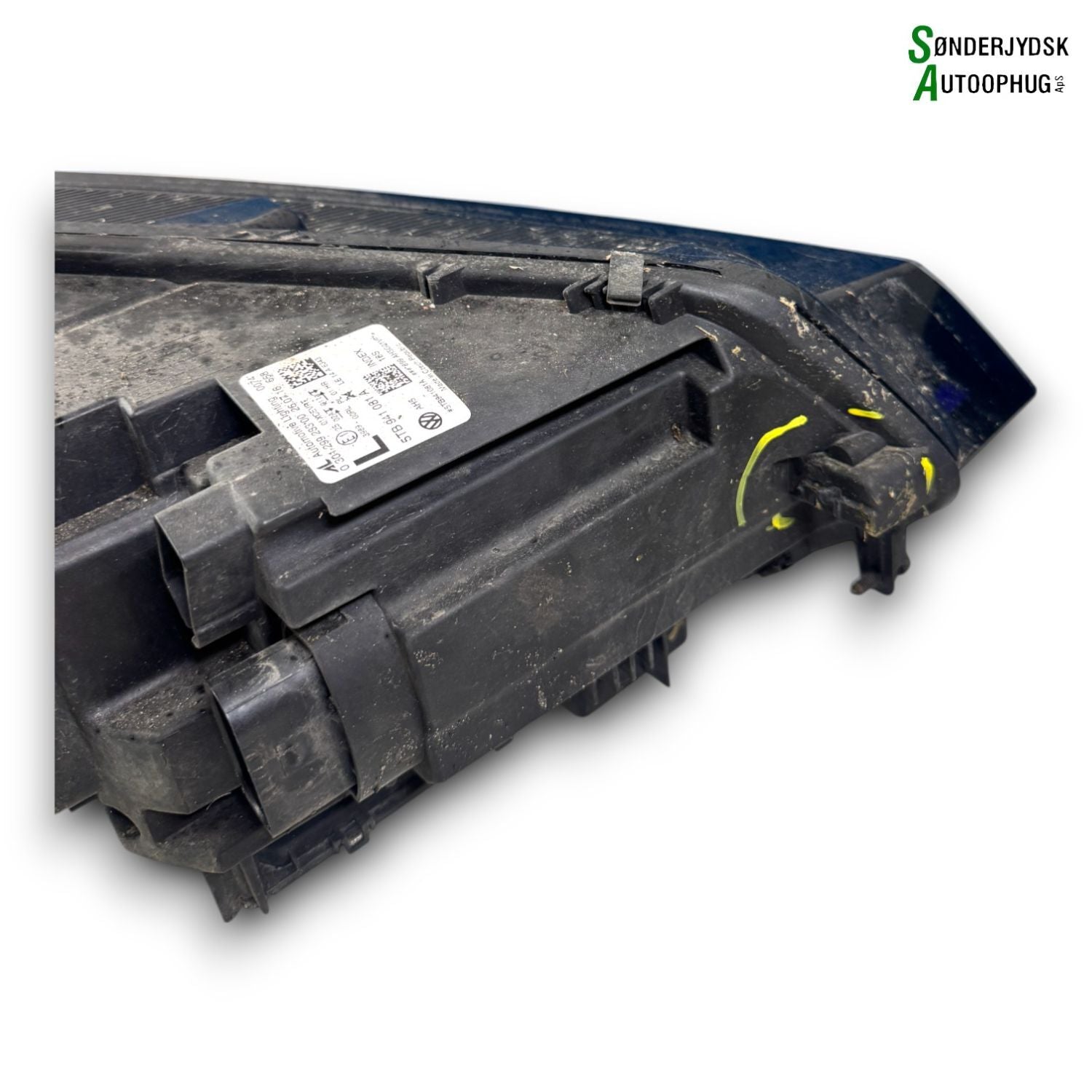 VW Touran 5T Forlygte Med OEM Nr. 5TB941081A Fra VW Ophugger