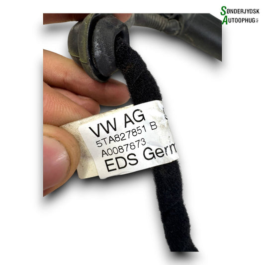 VW Touran 5T Bagklapsdæmper Med OEM Nr. 5TA827851B905 Fra VW Autoophug