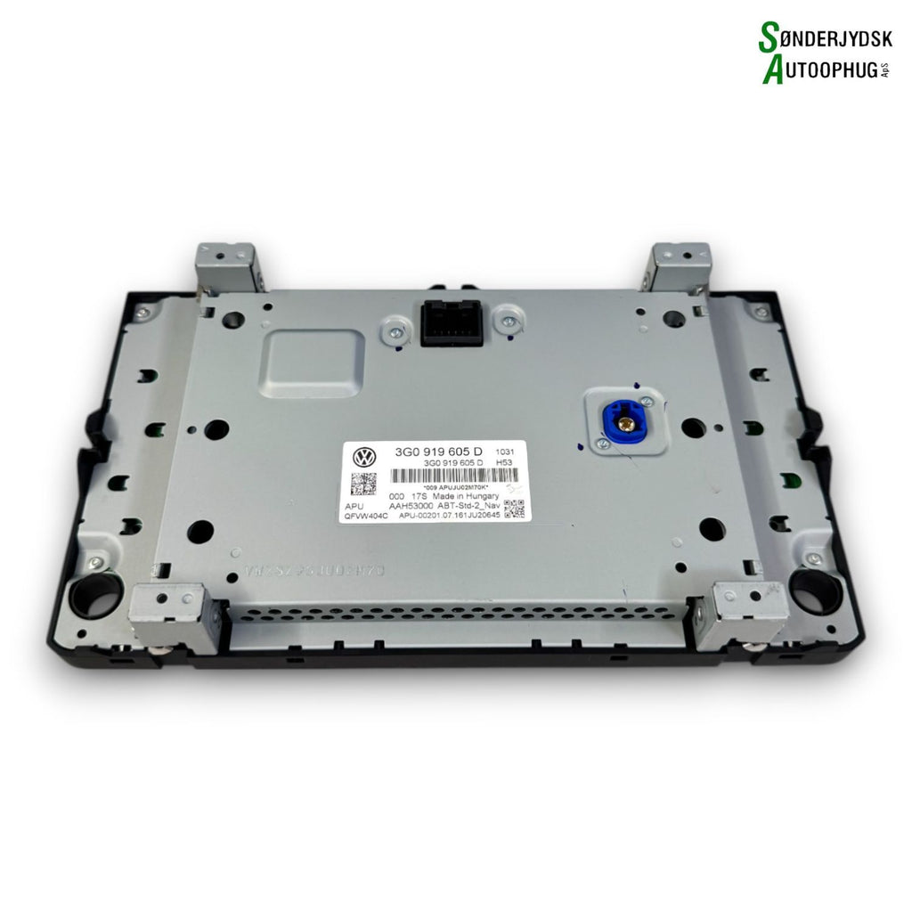 VW Touran 5T Radio, Multi Display Med OEM Nr. 3G0919605D Fra VW Ophugger