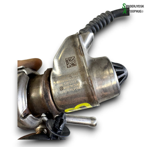 VW Touran 5T Additivdyse Med OEM Nr. 04L131113P Fra VW Ophugger