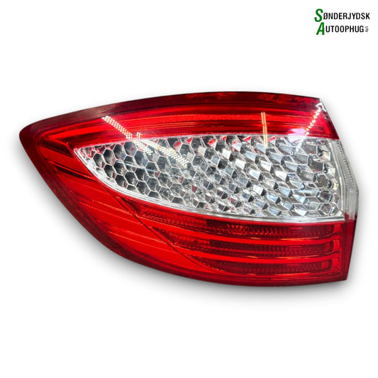 Ford Mondeo 4 Baglygte Med OEM Nr. 1486783 Fra Ford Ophugger