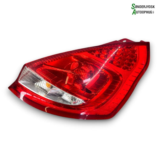 Ford Fiesta 7 Baglygte Med OEM Nr. 1709552 Fra Ford Ophugger