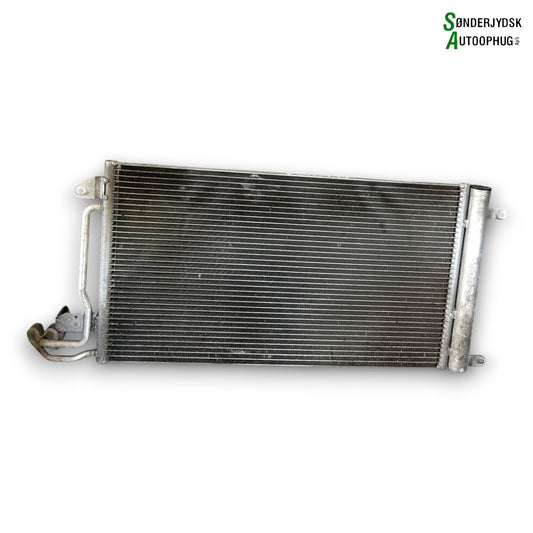 Skoda Fabia Køler Intercooler Med OEM Nr. 6C0816411B Fra Skoda Ophugger