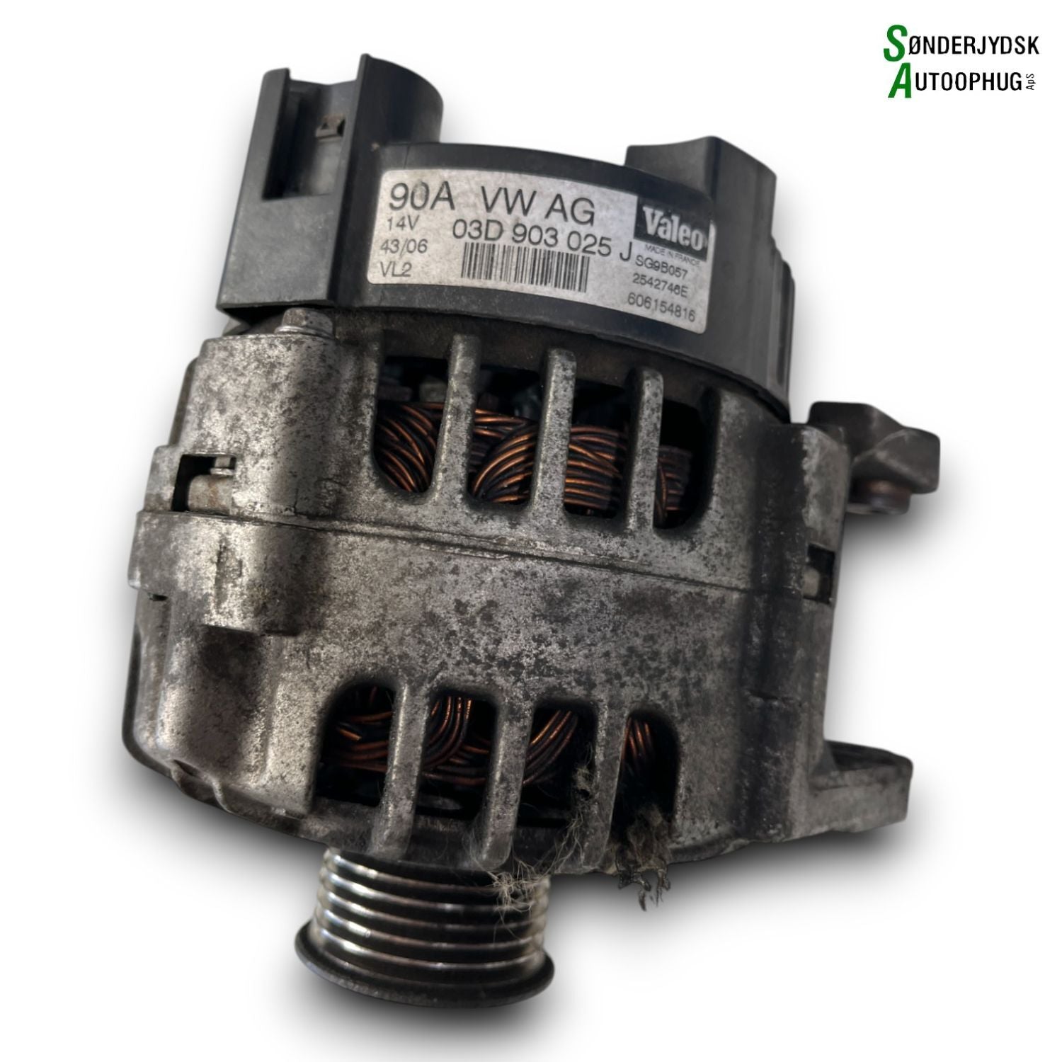 VW Polo 9N Generator Med OEM Nr. 03D903025 Fra VW Ophugger