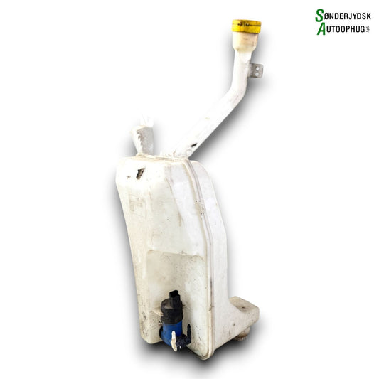 Renault Clio 4 Sprinkler M/Motor Med OEM Nr. 7700430078 Fra Renault Ophugger