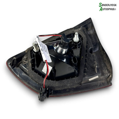 Renault Clio 4 Baglygte Med OEM Nr. 265559118R Fra Renault Ophugger