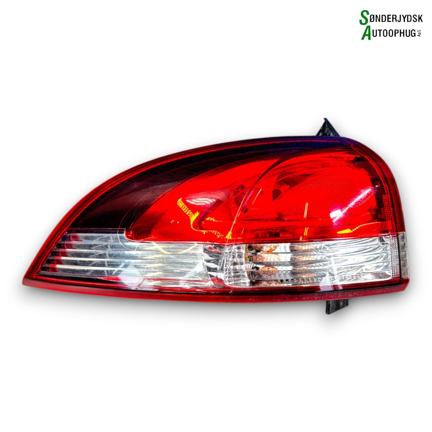 Renault Clio 4 Baglygte Med OEM Nr. 265551445R Fra Renault Ophugger