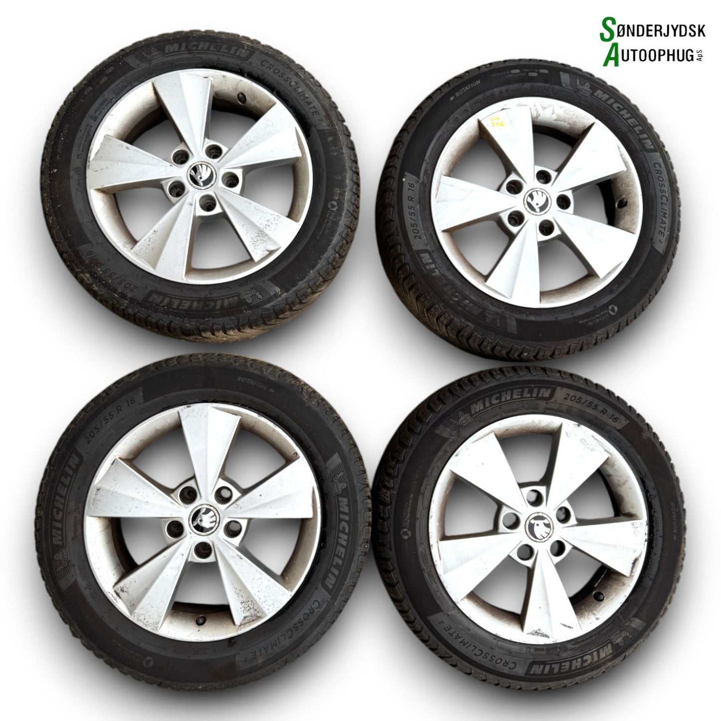 Skoda Octavia Fælge M/Vinter Dæk   Med OEM Nr. 5E0601025C Fra Skoda Ophugger