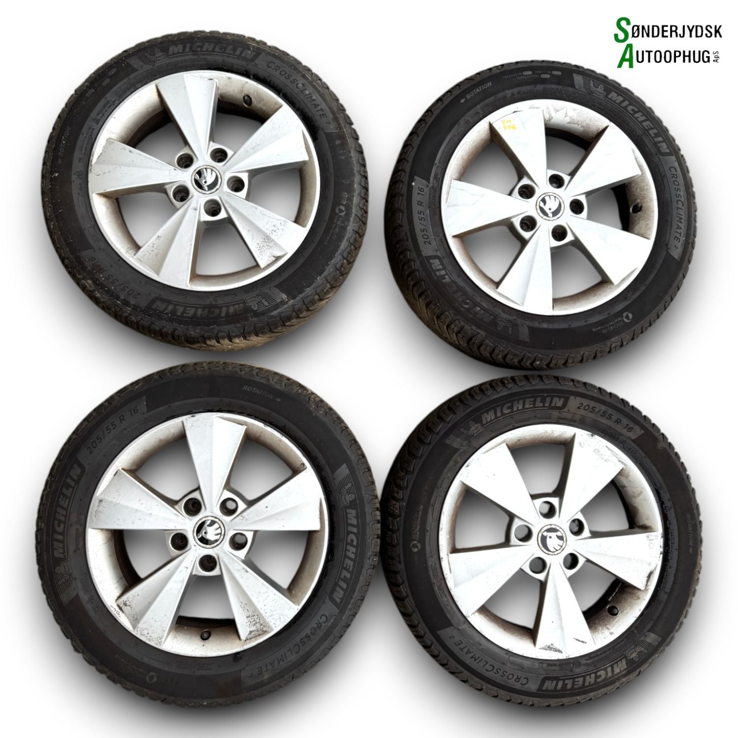 Skoda Octavia Fælge M/Vinter Dæk   Med OEM Nr. 5E0601025C Fra Skoda Ophugger