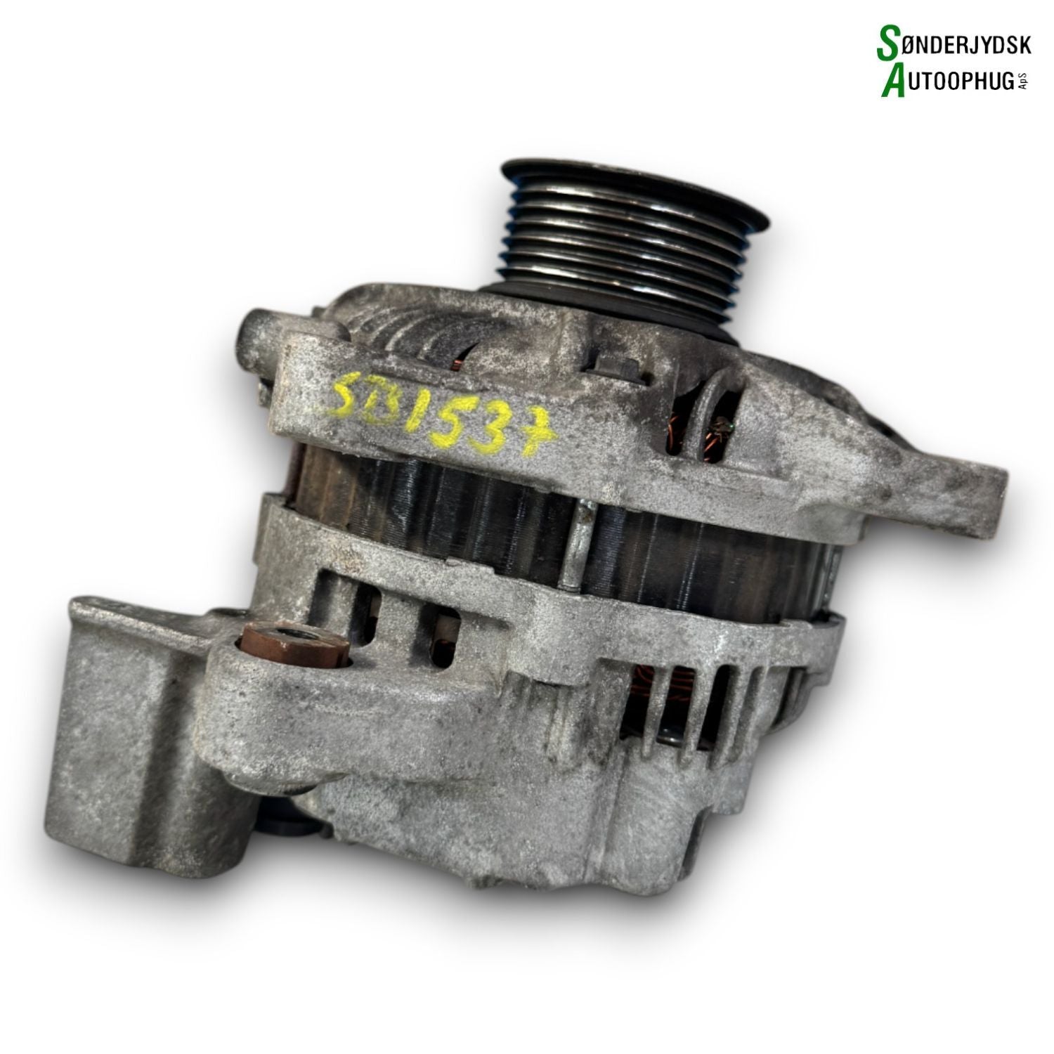 Ford Fiesta 6 Generator Med OEM Nr. 1479818 Fra Ford Ophugger