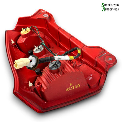 Nissan Pixo Baglygte Med OEM Nr. 265504A00F Fra Nissan Ophugger