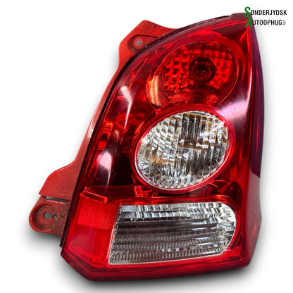 Nissan Pixo Baglygte Med OEM Nr. 265504A00F Fra Nissan Ophugger