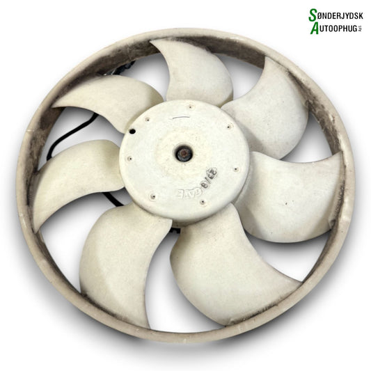 Citroen C1 Kølerblæser El Med OEM Nr. 1611826080 Fra Citroen Ophugger