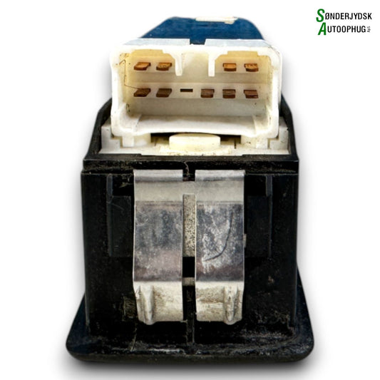 Suzuki Vitara Kontakt Rudehejs Med OEM Nr. 3799056B61H2H Fra Suzuki Ophugger