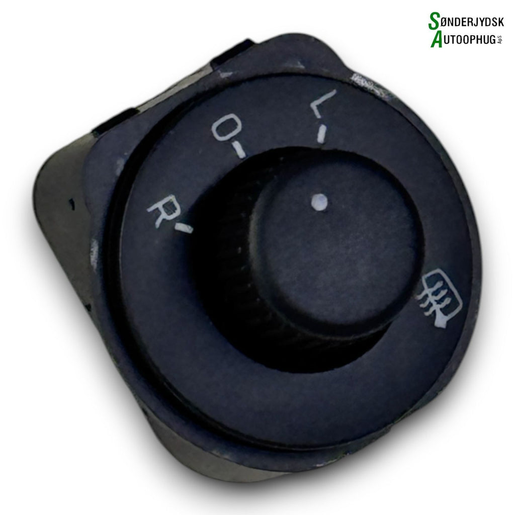 Skoda Fabia Kontakt Sidespejl Med OEM Nr. 5JB959565REH Fra Skoda Ophugger