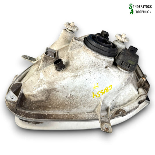 Suzuki Wagon R Forlygte Med OEM Nr. 3512183E00 Fra Suzuki Ophugger