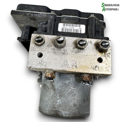 Opel Corsa D Abs Pumpe Med OEM Nr. 93188095 Fra Opel Ophugger