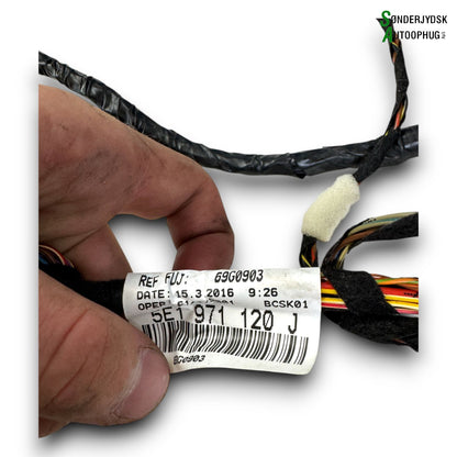 Skoda Octavia Ledningsnet Dør Med OEM Nr. 5E1971120K Fra Skoda Ophugger