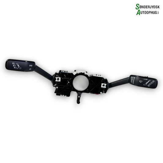 VW Polo AW Kontakt Combi Med OEM Nr. 2Q0953502 Fra VW Ophugger